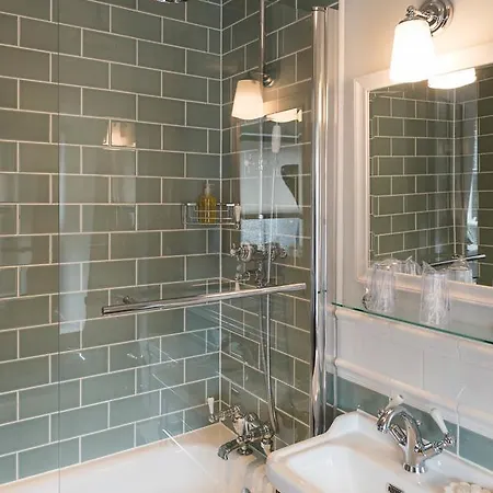 Fogadó The Horse And Farrier And The Salutation Keswick Threlkeld