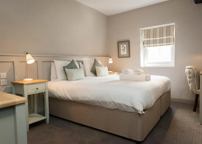 The Horse And Farrier And The Salutation Keswick