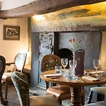 The Horse And Farrier And The Salutation Keswick 3*