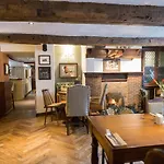 여관 The Horse And Farrier And The Salutation Keswick