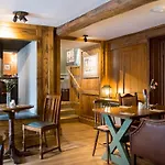 The Horse And Farrier And The Salutation Keswick 여관