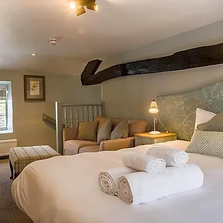 The Horse And Farrier And The Salutation Keswick Locanda Threlkeld