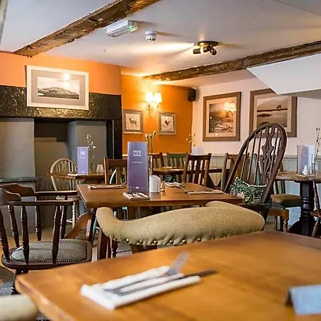 The Horse And Farrier And The Salutation Keswick Locanda