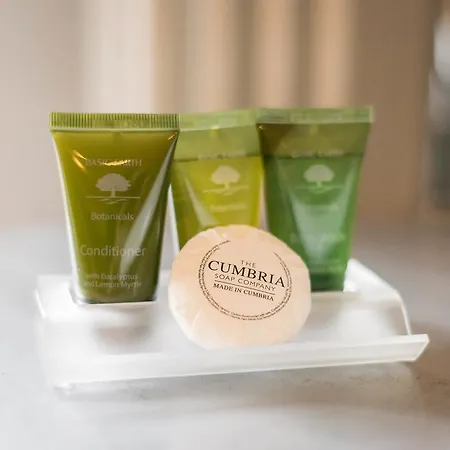 The Horse And Farrier And The Salutation Keswick