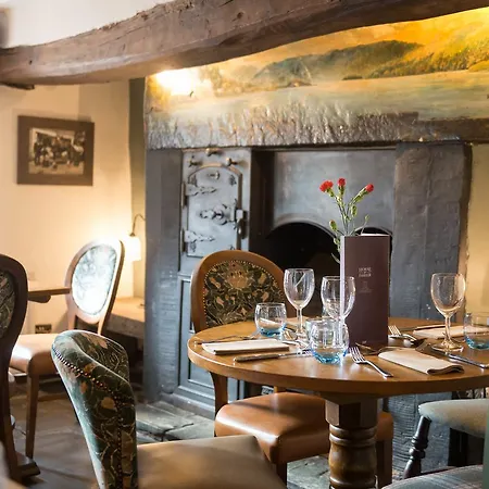 The Horse And Farrier And The Salutation Keswick 3*