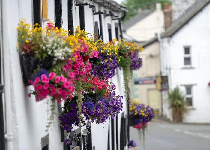 The Horse And Farrier And The Salutation Keswick Inn Threlkeld