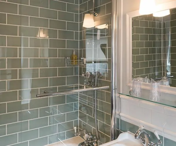 Inn The Horse And Farrier And The Salutation Keswick Threlkeld