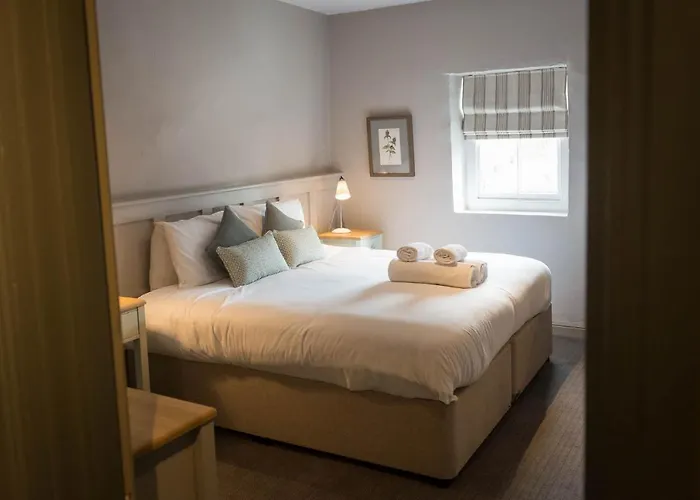 The Horse And Farrier And The Salutation Keswick Inn