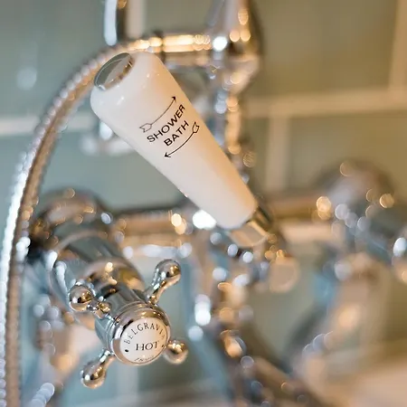 The Horse And Farrier And The Salutation Keswick 3*