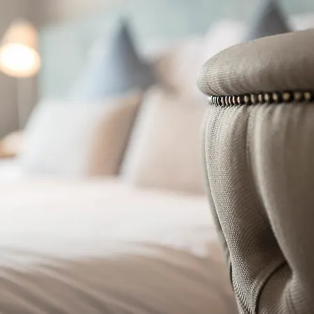 The Horse And Farrier And The Salutation Keswick イン 3*