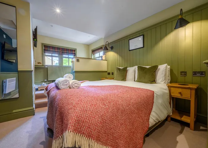 The Horse And Farrier And The Salutation Keswick Inn 3*